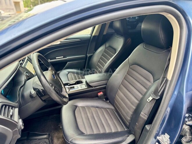 Ford Fusion (North America) 2018, 195,000 km - 15.0 l - Bakı