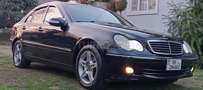 Mercedes C 240 2003, 111,111 km - 2.6 l - Zaqatala
