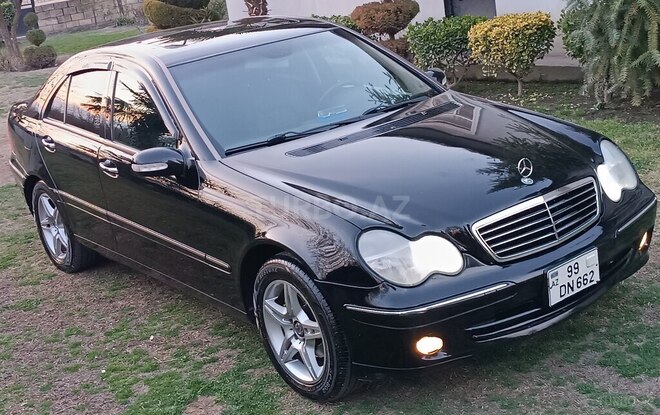 Mercedes C 240 2003, 111,111 km - 2.6 l - Zaqatala