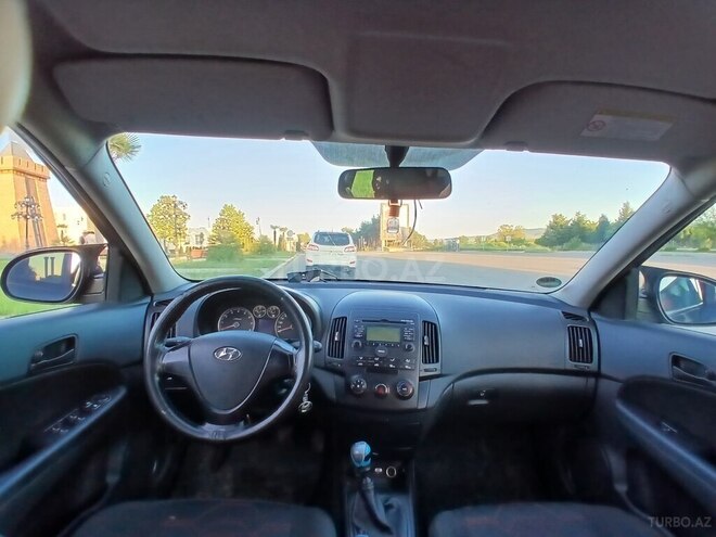 Hyundai i30 2009, 247,000 km - 1.4 l - Tovuz