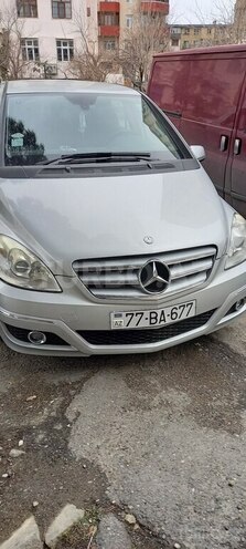 Mercedes B 180 2010, 98,000 km - 1.7 l - Bakı