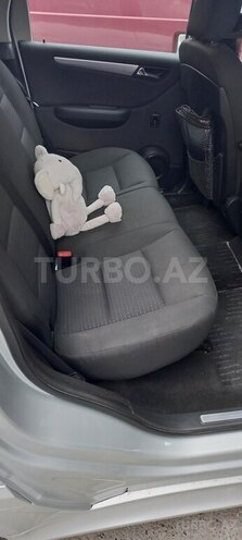 Mercedes B 180 2010, 98,000 km - 1.7 l - Bakı