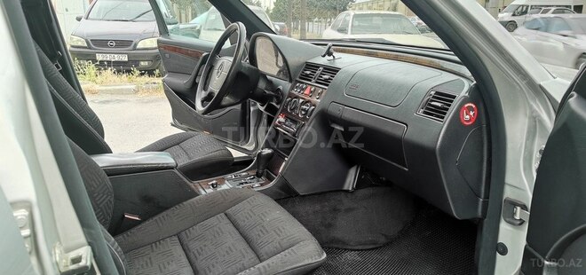 Mercedes C 180 1998, 214,000 km - 1.8 l - Sumqayıt