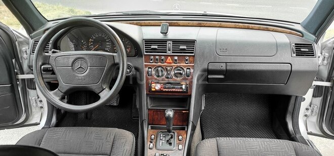 Mercedes C 180 1998, 214,000 km - 1.8 l - Sumqayıt