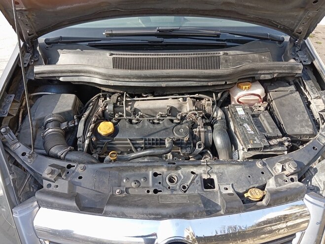 Opel Zafira 2006, 250,000 km - 1.9 л - Bakı