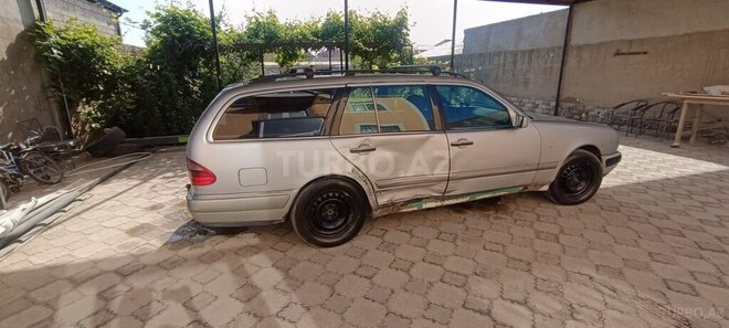 Mercedes E 200 1997, 430,000 km - 2.0 l - Bakı