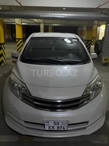 Nissan Note-1