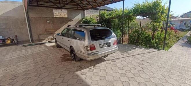 Mercedes E 200 1997, 430,000 km - 2.0 l - Bakı