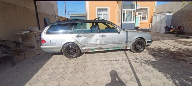 Mercedes E 200 1997, 430,000 km - 2.0 l - Bakı