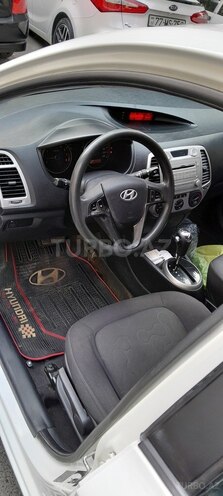 Hyundai i20 2010, 243,000 km - 1.4 l - Bakı