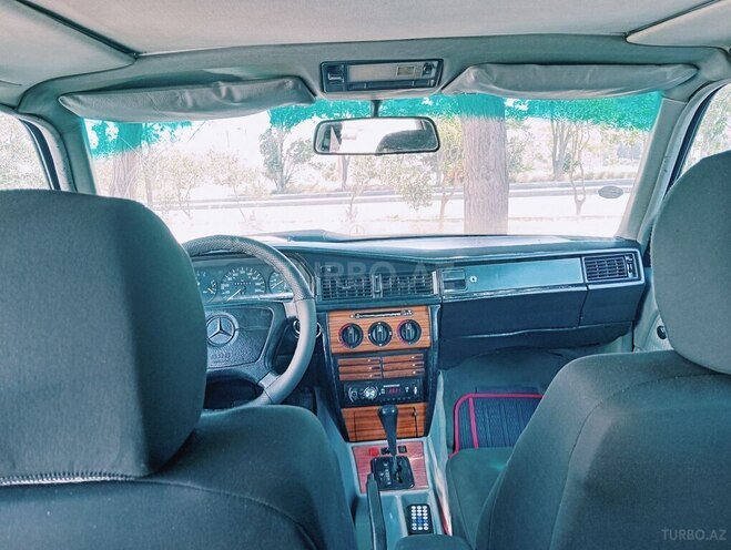 Mercedes 190 1992, 423,000 km - 2.0 l - Bakı