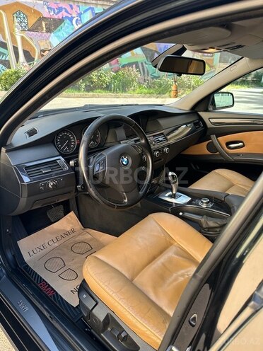 BMW 525 2009, 235,200 km - 2.5 л - Bakı