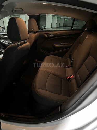 Chevrolet Cruze 2018, 211,217 km - 1.4 l - Bakı