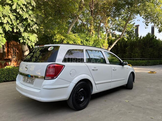 Opel Astra 2009, 365,195 km - 1.9 l - Hacıqabul