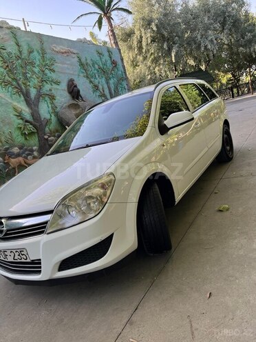 Opel Astra 2009, 365,195 km - 1.9 l - Hacıqabul