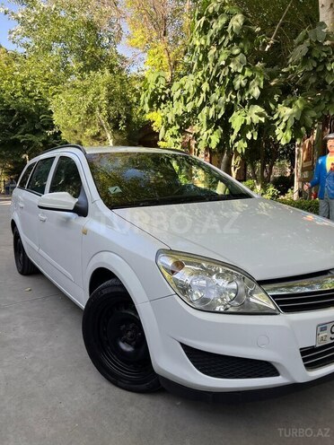 Opel Astra 2009, 365,195 km - 1.9 l - Hacıqabul