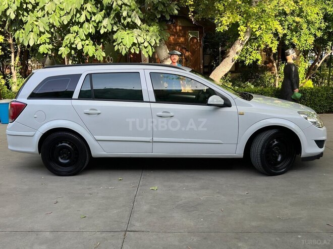 Opel Astra 2009, 365,195 km - 1.9 l - Hacıqabul