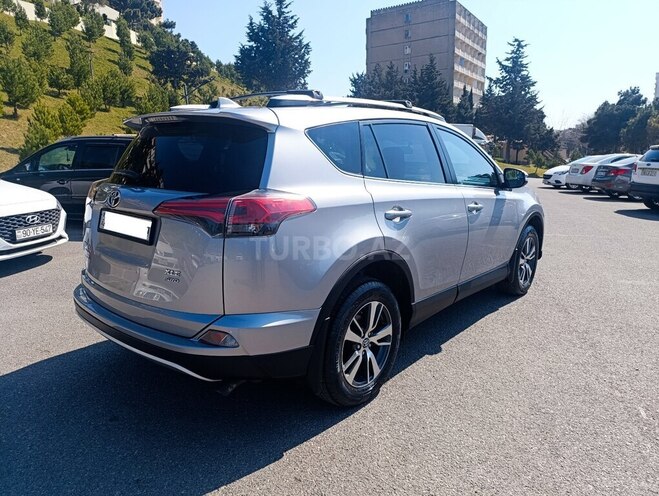 Toyota RAV4 2016, 218,000 km - 2.5 л - Bakı