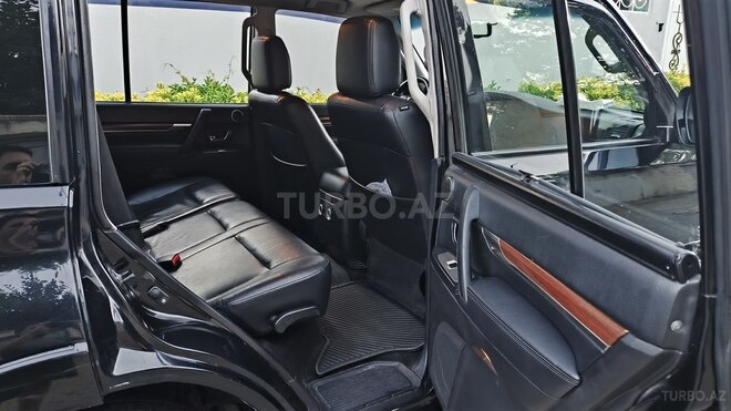 Mitsubishi Pajero 2008, 189,300 km - 3.0 л - Bakı