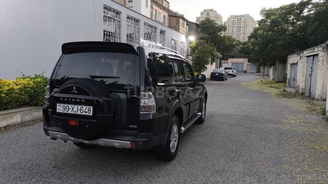 Mitsubishi Pajero 2008, 189,300 km - 3.0 л - Bakı