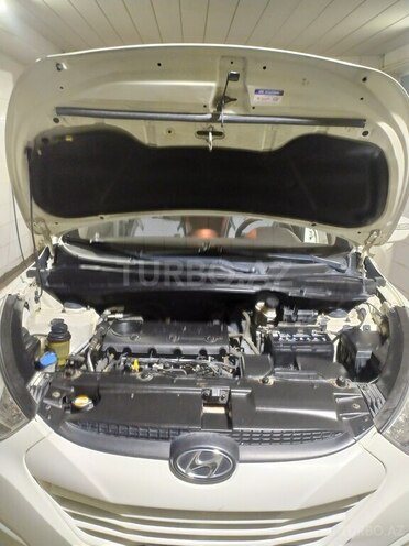 Hyundai ix35 2011, 122,000 km - 2.0 l - Bakı