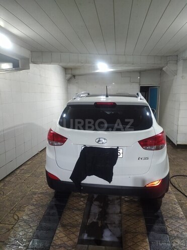 Hyundai ix35 2011, 122,000 km - 2.0 l - Bakı