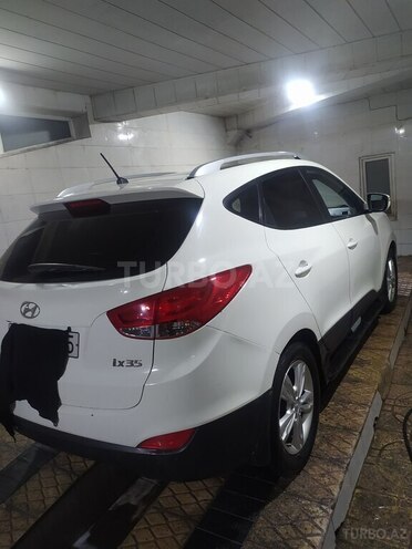 Hyundai ix35 2011, 122,000 km - 2.0 l - Bakı