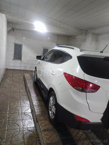 Hyundai ix35 2011, 122,000 km - 2.0 l - Bakı
