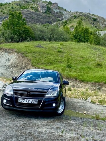 Opel Astra 2009, 244,000 km - 1.4 l - Gəncə