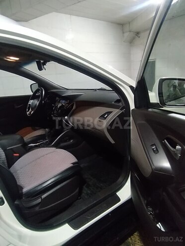Hyundai ix35 2011, 122,000 km - 2.0 l - Bakı