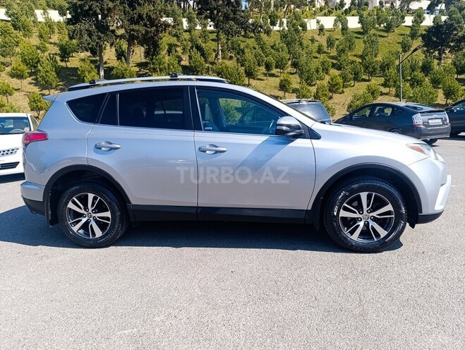 Toyota RAV4 2016, 218,000 km - 2.5 л - Bakı