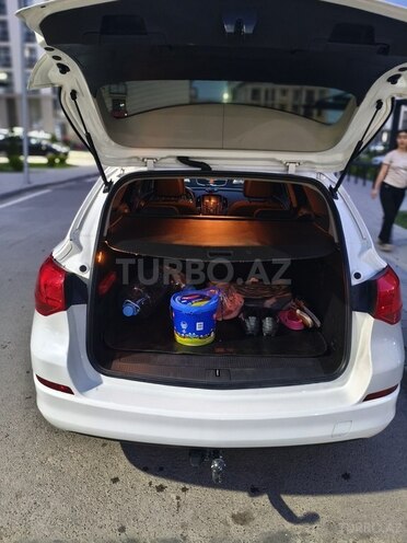 Opel Astra 2012, 405,571 km - 1.3 л - Füzuli