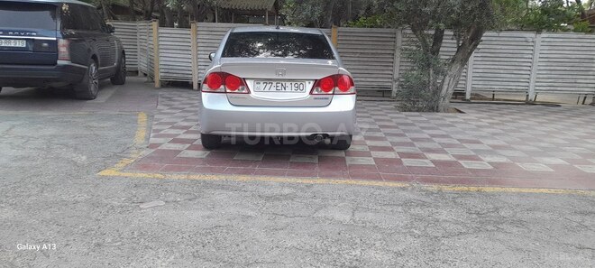 Honda Civic 2006, 284,000 km - 1.3 l - Bakı