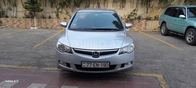 Honda Civic 2006, 284,000 km - 1.3 l - Bakı