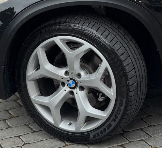 BMW X5 2010, 200,000 km - 4.8 l - Gəncə