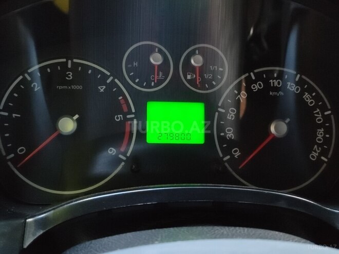 Ford Tourneo Connect 2013, 279,800 km - 1.8 л - Naxçıvan