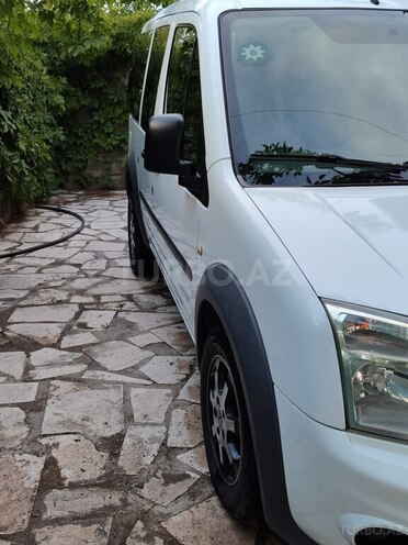 Ford Tourneo Connect 2013, 279,800 km - 1.8 л - Naxçıvan