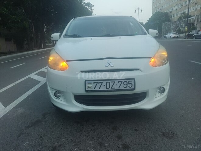 Mitsubishi Mirage 2015, 200,000 km - 1.2 л - Bakı