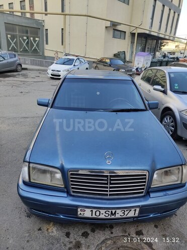 Mercedes C 180 1997, 210,000 km - 1.8 l - Bakı