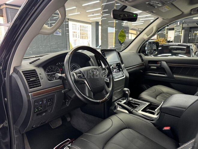 Toyota Land Cruiser 2017, 40,000 km - 4.0 l - Bakı