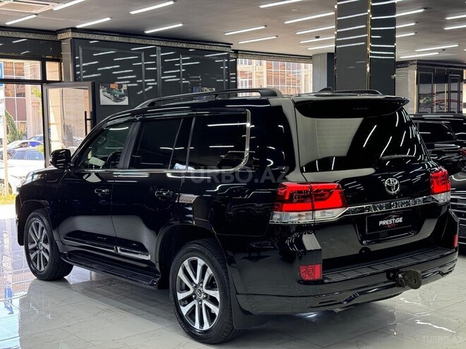 Toyota Land Cruiser 2017, 40,000 km - 4.0 l - Bakı