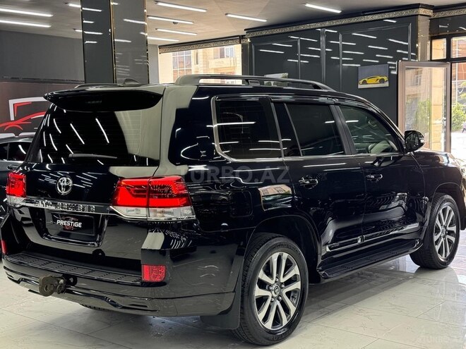 Toyota Land Cruiser 2017, 40,000 km - 4.0 l - Bakı
