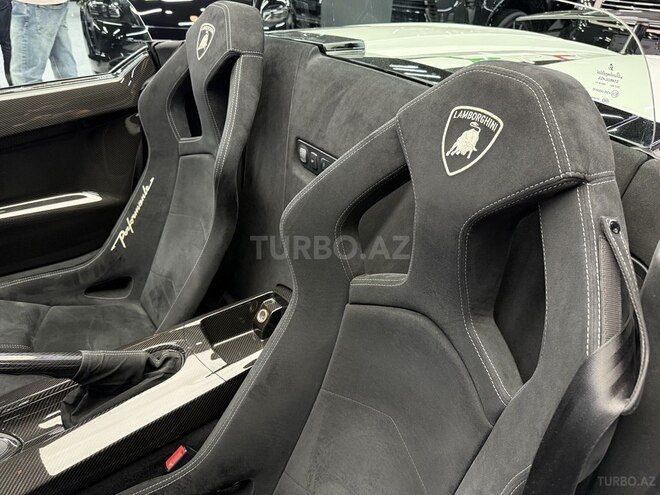 Lamborghini Gallardo-10