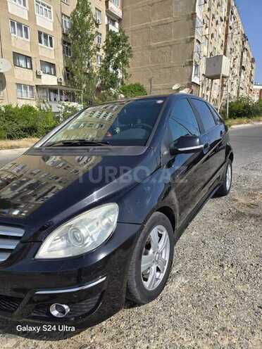 Mercedes B 180 2010, 159,950 km - 1.7 л - Bakı
