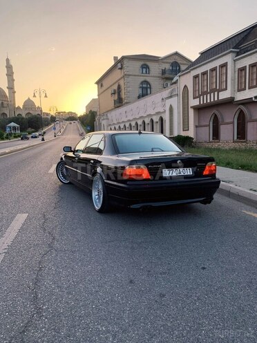 BMW 740 2000, 207,000 km - 4.0 l - Bakı