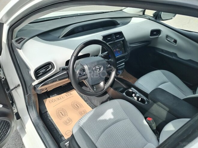 Toyota Prius 2018, 118,000 km - 1.8 l - Bakı