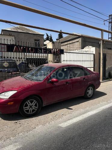 Ford Focus 2000, 238,500 km - 2.0 l - Bakı