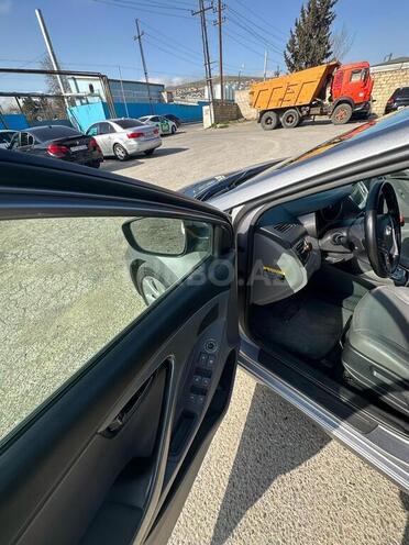 Hyundai Elantra 2012, 240,000 km - 1.8 l - Bakı