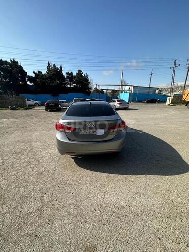 Hyundai Elantra 2012, 240,000 km - 1.8 l - Bakı
