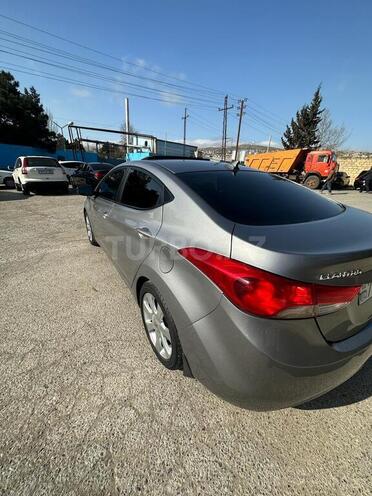 Hyundai Elantra 2012, 240,000 km - 1.8 l - Bakı
